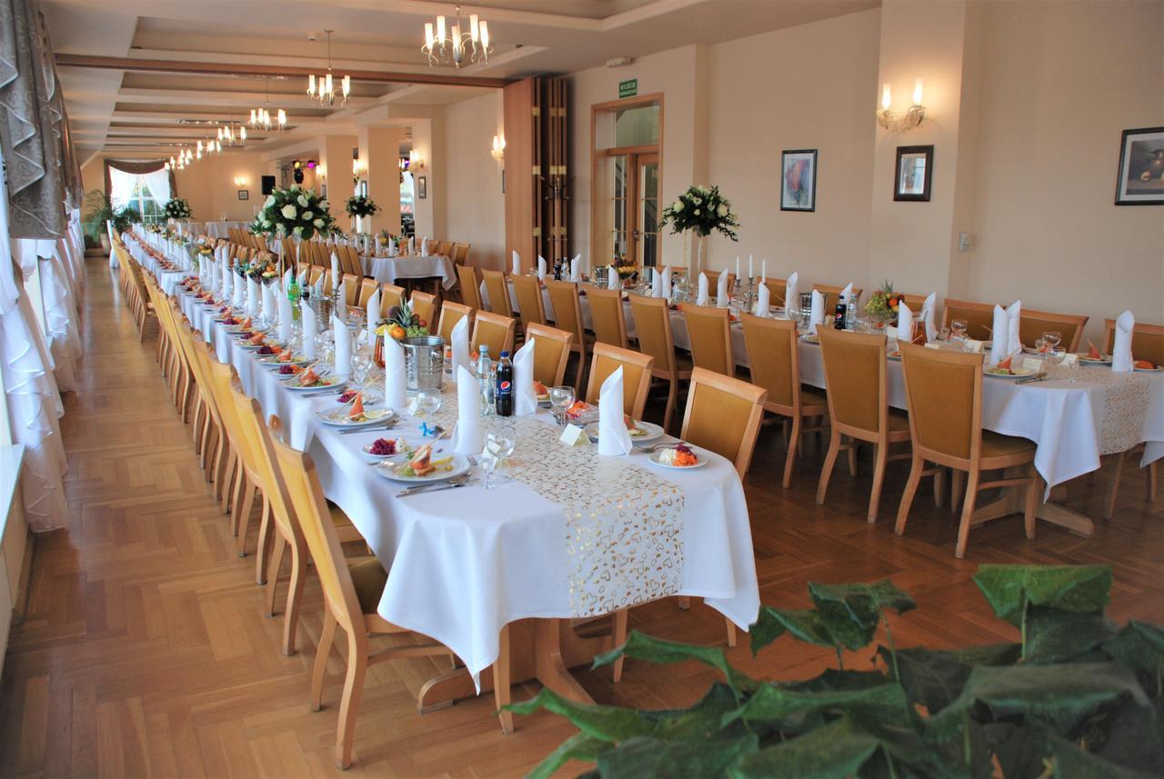 Hotel Bielany Bielany Wroclawskie Ngoại thất bức ảnh