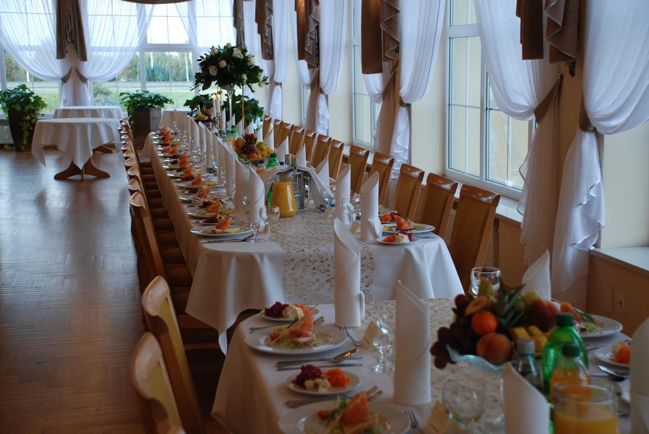 Hotel Bielany Bielany Wroclawskie Ngoại thất bức ảnh
