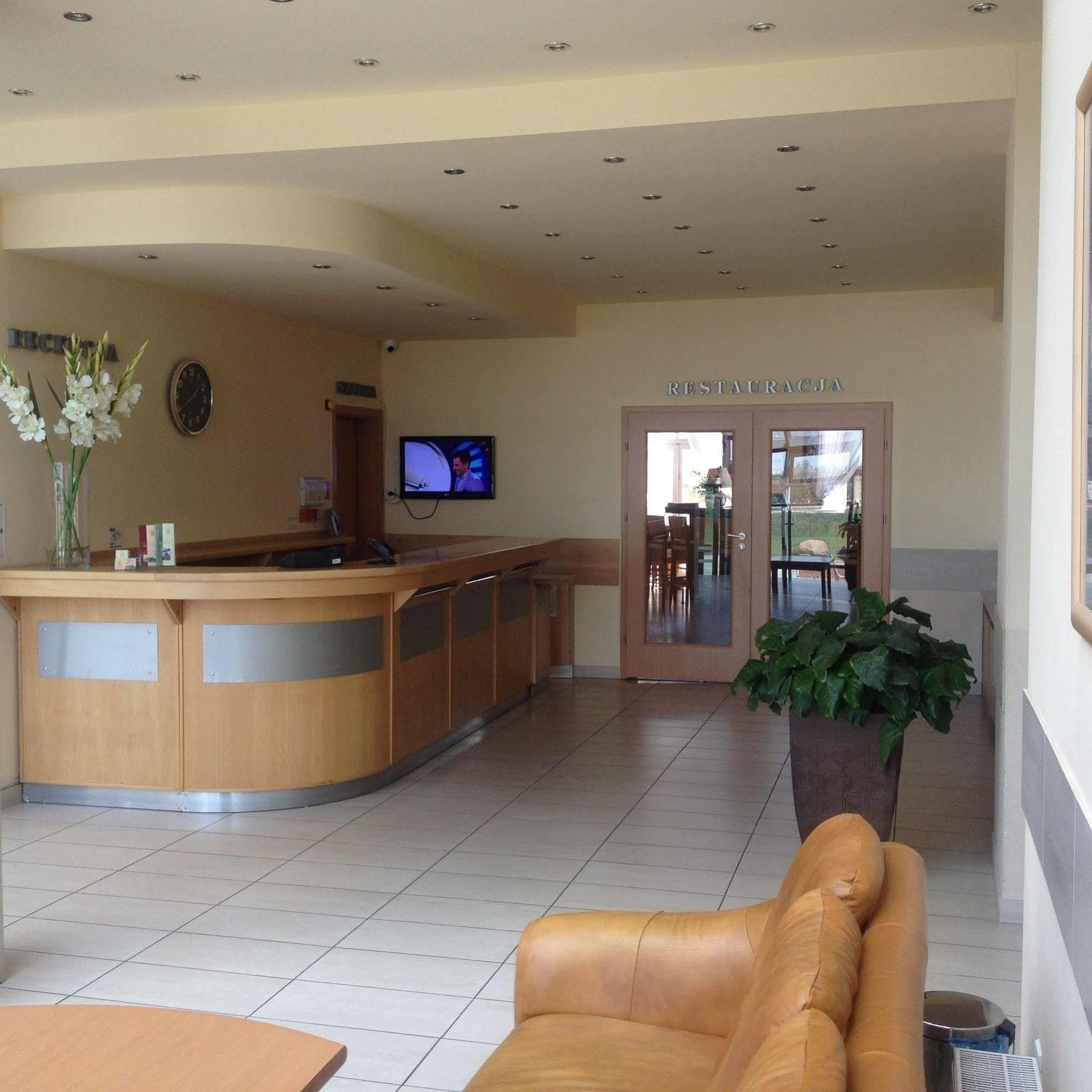 Hotel Bielany Bielany Wroclawskie Ngoại thất bức ảnh